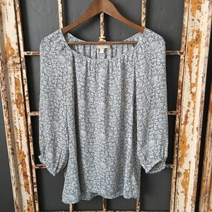Banana Republic Semi Sheer 3/4 Sleeve Blouse Small